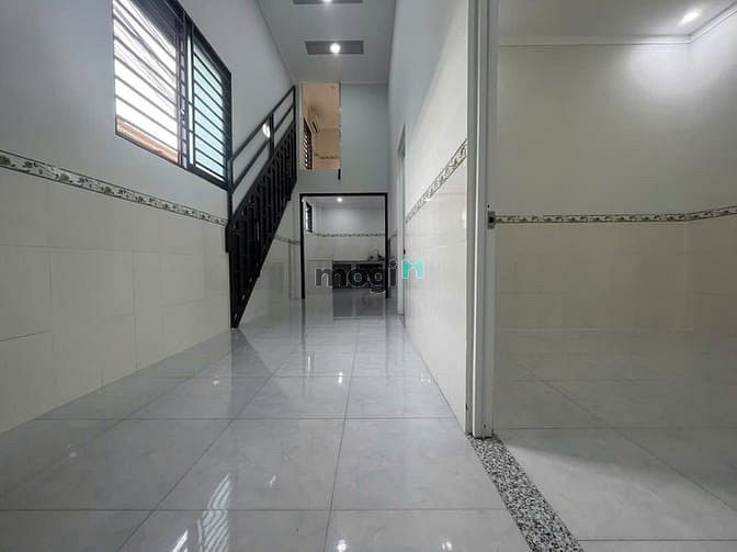Hình ảnh Bán căn góc 2 mặt tiền khu giáo viên Tam Hiệp- đường 6m ô tô né nhau