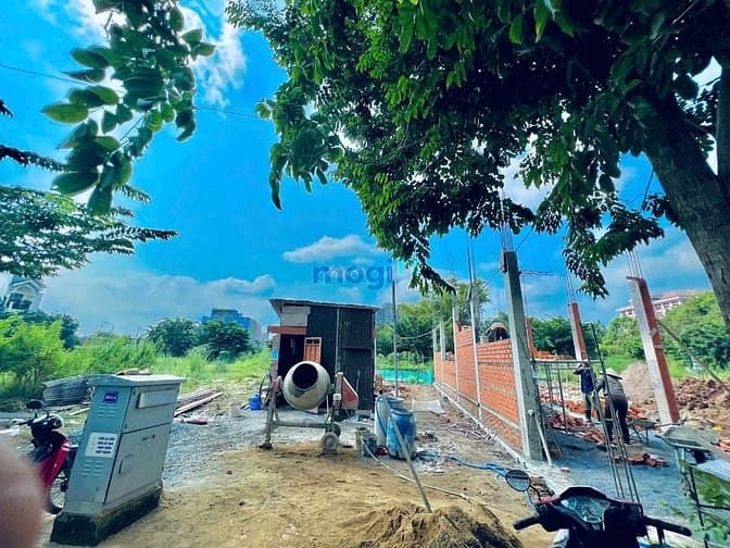 Hình ảnh Đất bán P.Quang Vinh 100m2 vị trí 2 Nguyễn Du thông sang Mega 4,68 tỷ