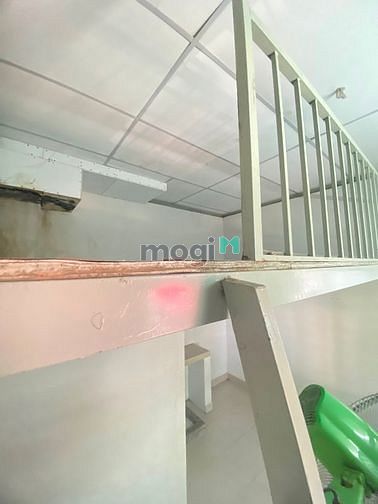 Hình ảnh Phòng có gác Cửa sổ lớn siêu Thoáng giá rẻ