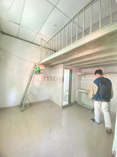 Hình ảnh Phòng có gác Cửa sổ lớn siêu Thoáng giá rẻ