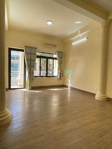 Hình ảnh Studio mới keng ban công, cửa sổ full nội thất rộng 30m2 ngay sân bay