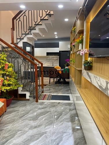 Hình ảnh Full nội thất cao cấp - nhỉnh 4T - Gần E-Mart 2