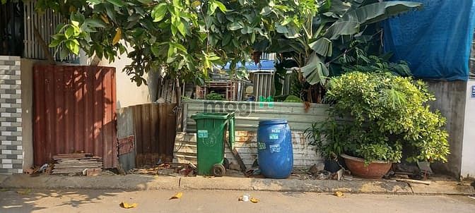 Hình ảnh Bán lô đất đẹp  hẻm 261 đường Đình Phong Phú