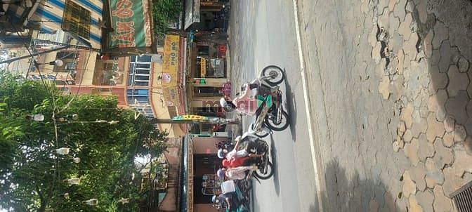Hình ảnh Nhà đôi mặt tiền lãnh bình Thắng quận 11