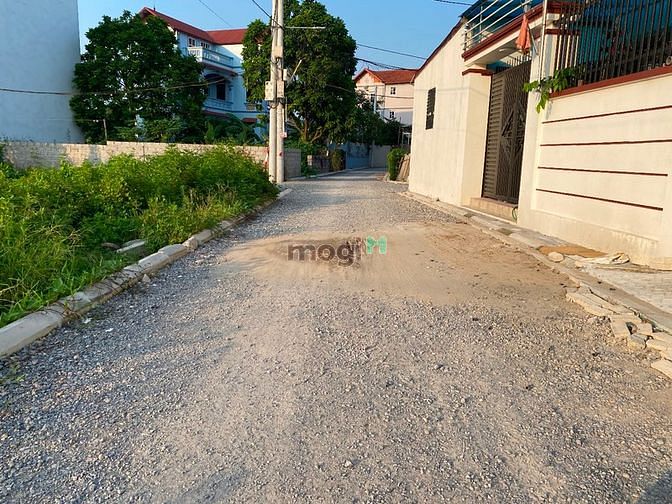 Hình ảnh Bán 42m2 lô góc 2 mặt thoáng Đông Dư Gia Lâm vị trí trung tâm