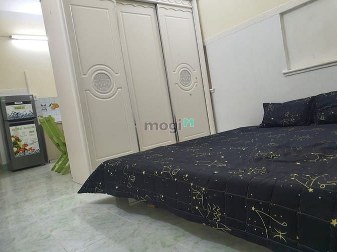 Hình ảnh CHDV 1 PN full nội thất, có ban công đ.Trần Văn Danh