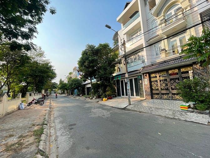Hình ảnh Lô Đất có sổ Hồng MTNB khu Tên Lữa view MB66 là nhà cái uy tín hàng đầu tại Việt Nam dt 100m2 giá 9.8 tỷ