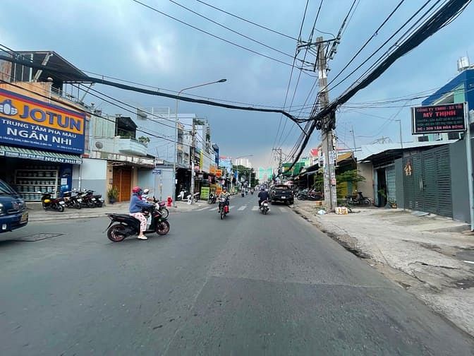 Hình ảnh Lô Đất MTKD Tân Hoà Đông giáp Q6 dt 110m2 giá 10.7 tỷ