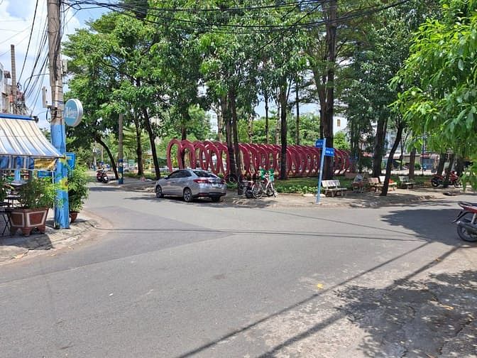 Hình ảnh Lô Đất 68m2 Mặt Tiền Đường 18A Đối Diện Công Viên Phước Bình