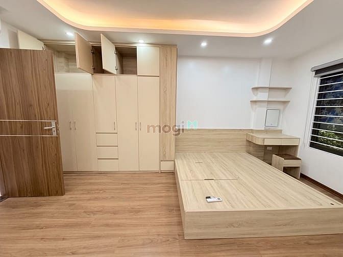 Hình ảnh DÂN TỰ XÂY XỊN MỊN- Ở SƯỚNG -BÁt khối Đông Dư 32m * 4 Tầng Cạnh Trường