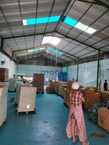 Hình ảnh Kho xưởng 600 xây dựng 500m. Xe container . Phan V Hớn