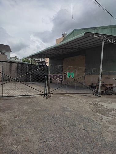 Hình ảnh Kho xưởng 400 và 700m2. Trường Chinh. Xe container