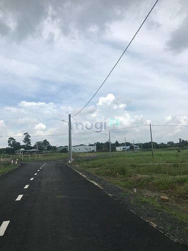 Hình ảnh Lên Nhanh Lô Đất Sau Lưng Trung Tâm Hành Chính Thị Trấn Đất Đỏ.