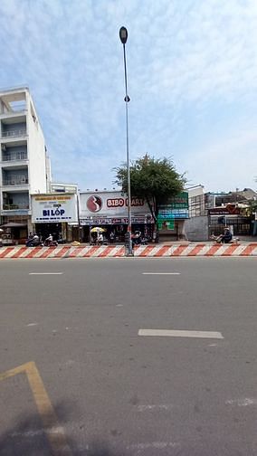 Hình ảnh Bán 2000m2 đất thổ cư MT Lê Trọng Tấn, Quận Tân Phú. Thuê gần 200tr/th
