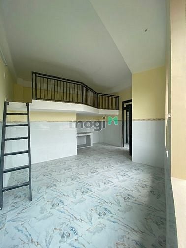 Hình ảnh Phòng 25-30m2 mới xây có máy lạnh mới, cạnh ĐH GTVT