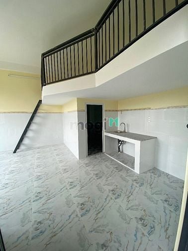 Hình ảnh Phòng 25-30m2 mới xây có máy lạnh mới, cạnh ĐH GTVT