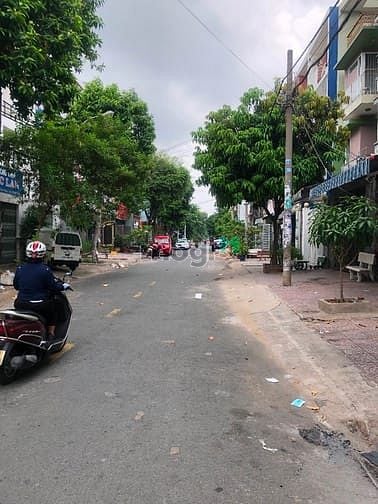 Hình ảnh Nhà nguyên căn đường 50, Bình Tân