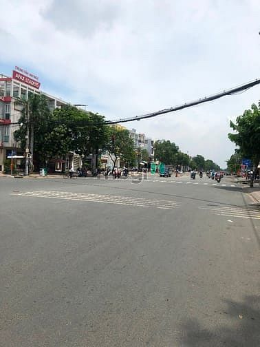 Hình ảnh Nhà mặt tiền đường Tên Lửa, 4,5x20, 25tr, Bình Tân