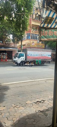 Hình ảnh Nhà đôi mặt tiền lãnh bình Thắng quận 11