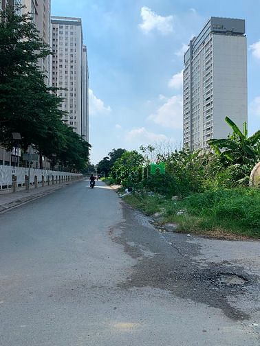 Hình ảnh Cho thuê đất quận 2 giá rẻ gần các khu chung cư