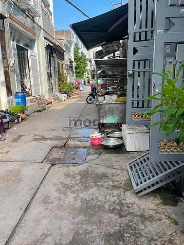 Hình ảnh Nhà gần chợ Lê đình cẩn Tân tạo bình Tân