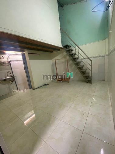 Hình ảnh Phòng 27 m vuông ngã tư gò mây