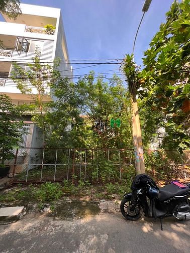 Hình ảnh Duy nhất 1 lô đường số 19, Hiệp Bình Chánh, Thủ Đức. Dt 85m2. Có sổ.