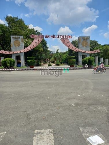 Hình ảnh Bán Nhà Quận Tân Bình - Đường CMT8 - Gần CV Lê Thị Riêng
