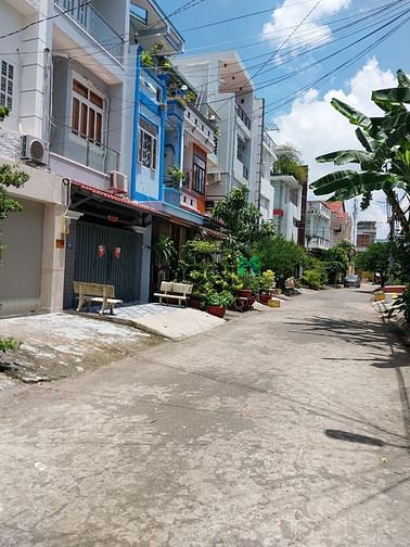 Hình ảnh Cho thuê nhà đẹp nguyên căn gần Tên Lửa