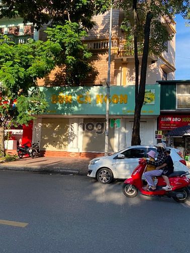 Hình ảnh Cho thuê nhà mặt phố Vạn Phúc _ Van Bảo. Mặt tiền 18m.