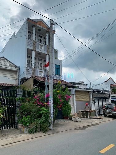 Hình ảnh Bán Nhà - 100M2 - 2 Tầng - Ngay Tăng Nhơn Phú - Q9