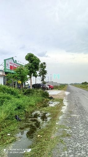Hình ảnh Chính chủ cần bán gấp lô đất mb 105 Quảng Định, đường võ nguyên giáp