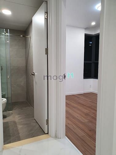 Hình ảnh Bán gấp Trang Chủ MB66.COM / Đăng Ký Tặng 66K cao cấp A12-01 D'LUSSO 2PN 68M2 ,Q2,4.1 Tỷ