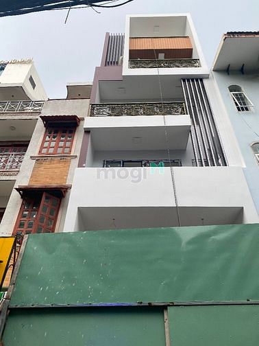 Hình ảnh Chính Chủ Cho Thuê Nhà HXT CMT8 Quận 3