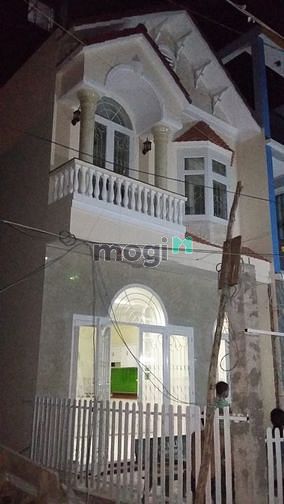 Hình ảnh Cho thuê nhà huống tây, hẻm 351 Phạm Văn Chiêu.