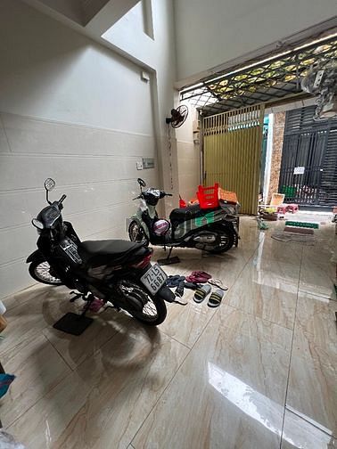 Hình ảnh 153/8/26 Nguyễn Thông Mặt bằng chợ nhỏ hẻm 5 mét