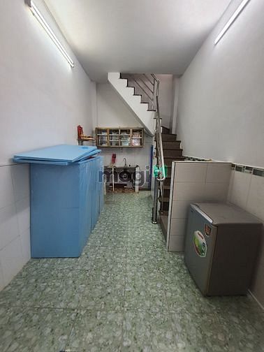 Hình ảnh Cho thuê nhà 750/2 Đoàn Văn Bơ, P16