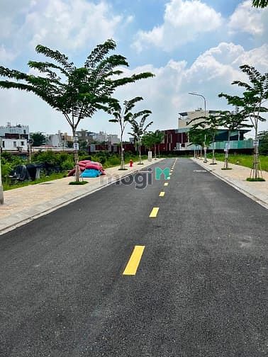 Hình ảnh Cần tiền mở rộng công ty sang lô đất mặt tiền Vườn Lài, quận 12. 65m2.