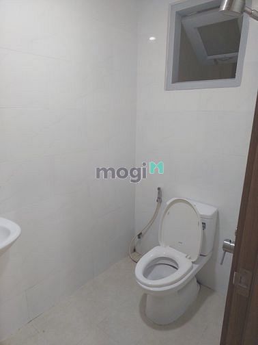 Hình ảnh (4 tr/thang) Cho Nữ  thuê Phòng mới  lầu 2 P.Bình An Q.2, máy lạnh