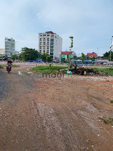 Hình ảnh thuê nhà nguyên căn 45/9 nguyễn văn linh.Q7