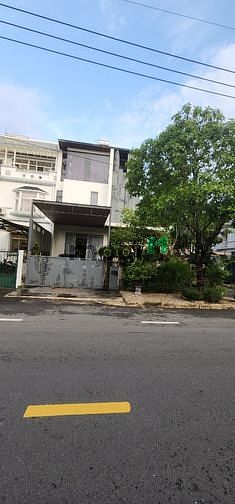 Hình ảnh Cần cho thuê Nhanh Biệt Thự Hưng Thái dt 9x18m PMH,Q7