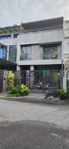 Hình ảnh Cho thuê biệt thự sân vườn rộng nhà mới 80% PMH,Q7
