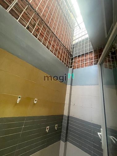 Hình ảnh Nhà KHU TÊN LỬA giá rẻ 20 triệu