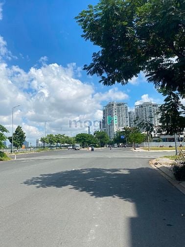 Hình ảnh Em Nhi chuyên môi giới Quận 2, cần bán 3 lô đất đẹp khu TK21 ạ