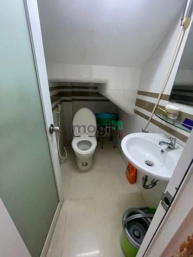 Hình ảnh Cho thuê nhà PHAN TÂY HỒ giá rẻ 16 triệu