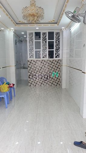 Hình ảnh Cho thuê nhà MT 3thang2 1Tr 3Lau Sân Thượng 3PN.4WC P.12, Quận 11