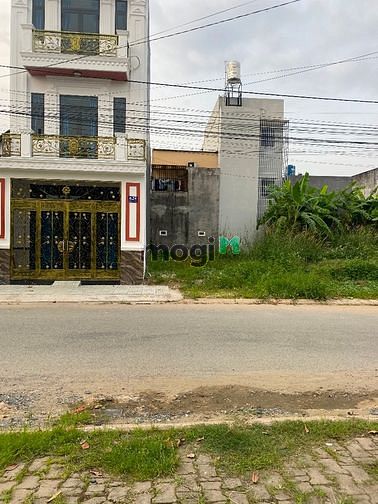 Hình ảnh Bán đất gấp sổ Hồng riêng công chứng ngay