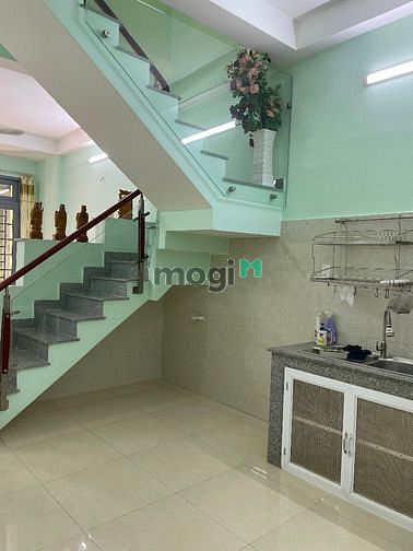 Hình ảnh Cho thuê nhà hẻm, mới nguyên căn.