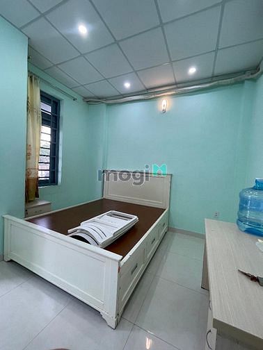 Hình ảnh Cho thuê nhà hẻm, mới nguyên căn.