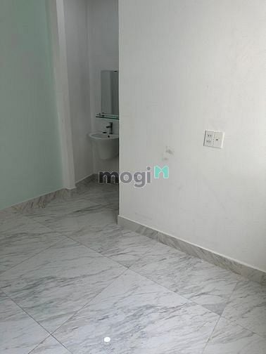 Hình ảnh Phòng ĐẸP giờ tự do Đường Cách Mạng TTháng 8 Q3